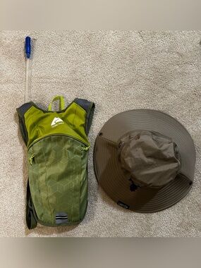 OSPREY Green Hydration Pack
